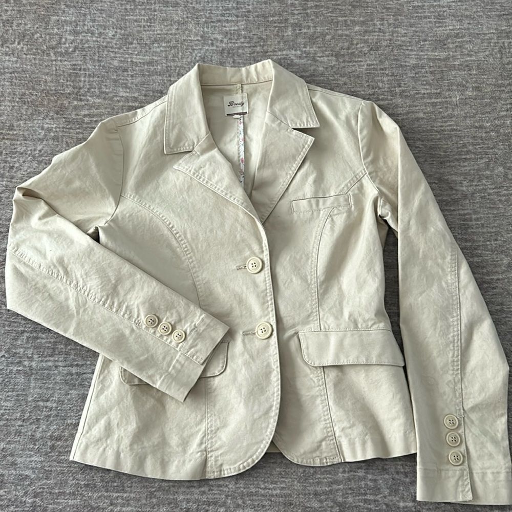 Brody tan jacket